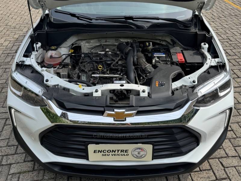 CHEVROLET - TRACKER - 2023/2024 - Branca - R$ 114.900,00