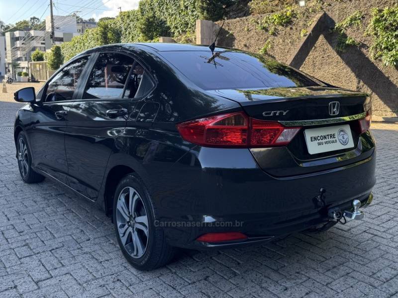 HONDA - CITY - 2014/2015 - Marrom - R$ 62.900,00
