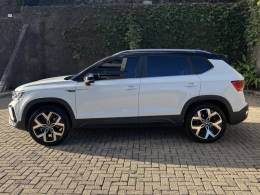 VOLKSWAGEN - TAOS - 2024/2024 - Branca - R$ 185.900,00