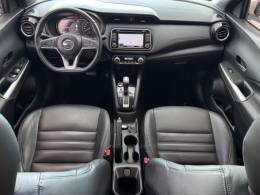 NISSAN - KICKS - 2017/2018 - Branca - R$ 83.900,00