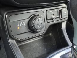 JEEP - RENEGADE - 2019/2020 - Branca - R$ 99.000,00