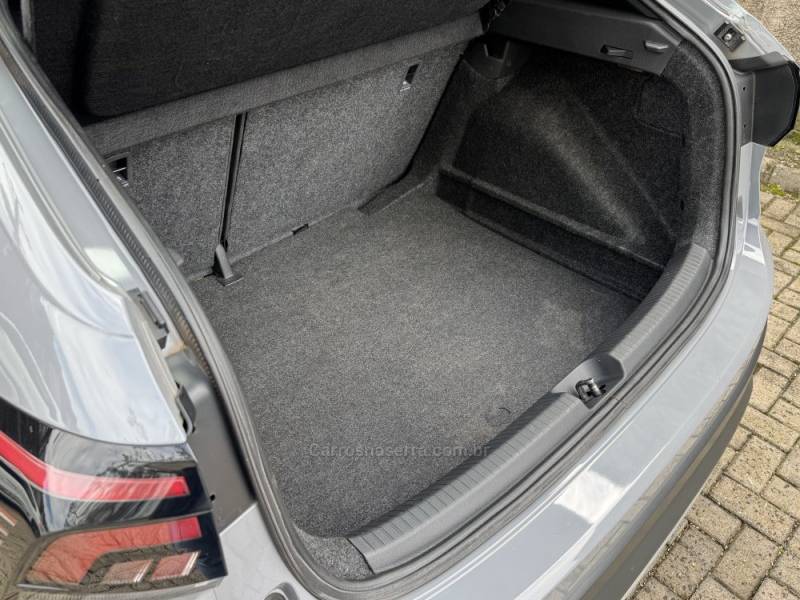 VOLKSWAGEN - NIVUS - 2021/2022 - Cinza - R$ 113.900,00