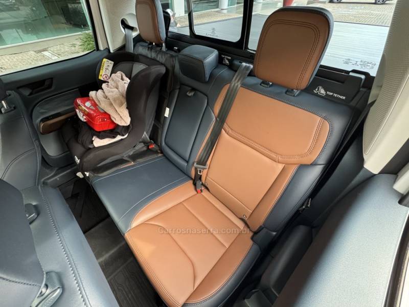 FORD - MAVERICK - 2023/2023 - Branca - R$ 189.900,00
