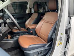 FORD - MAVERICK - 2023/2023 - Branca - R$ 189.900,00