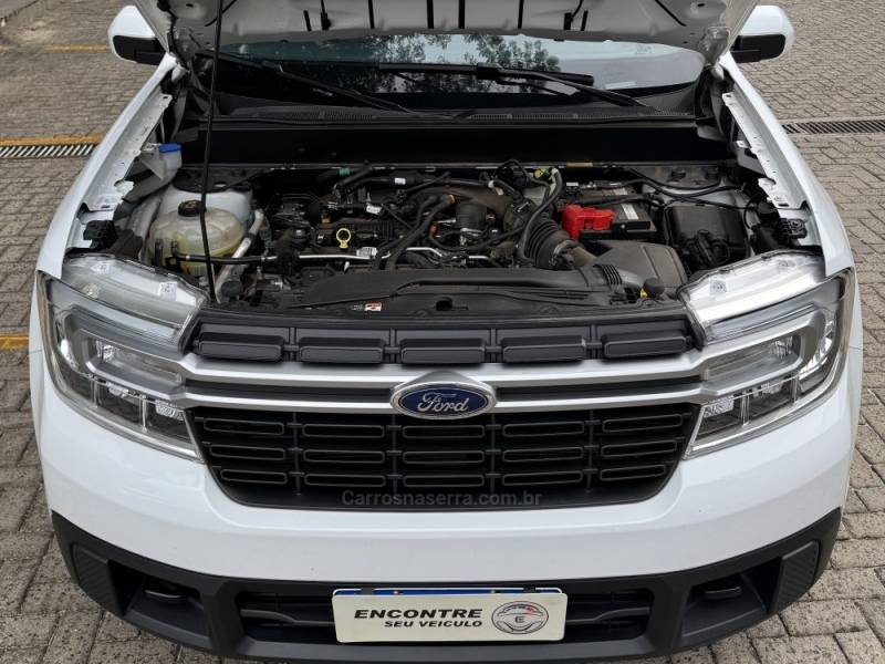 FORD - MAVERICK - 2023/2023 - Branca - R$ 189.900,00