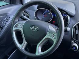 HYUNDAI - IX35 - 2014/2015 - Branca - R$ 73.900,00