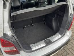 NISSAN - LIVINA - 2010/2011 - Prata - R$ 33.900,00