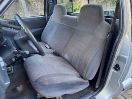 CHEVROLET - S10 - 1997/1998 - Prata - R$ 65.000,00
