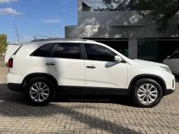 KIA MOTORS - SORENTO - 2014/2015 - Branca - R$ 78.900,00