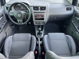 VOLKSWAGEN - SPACE CROSS - 2013/2014 - Preta - R$ 49.900,00