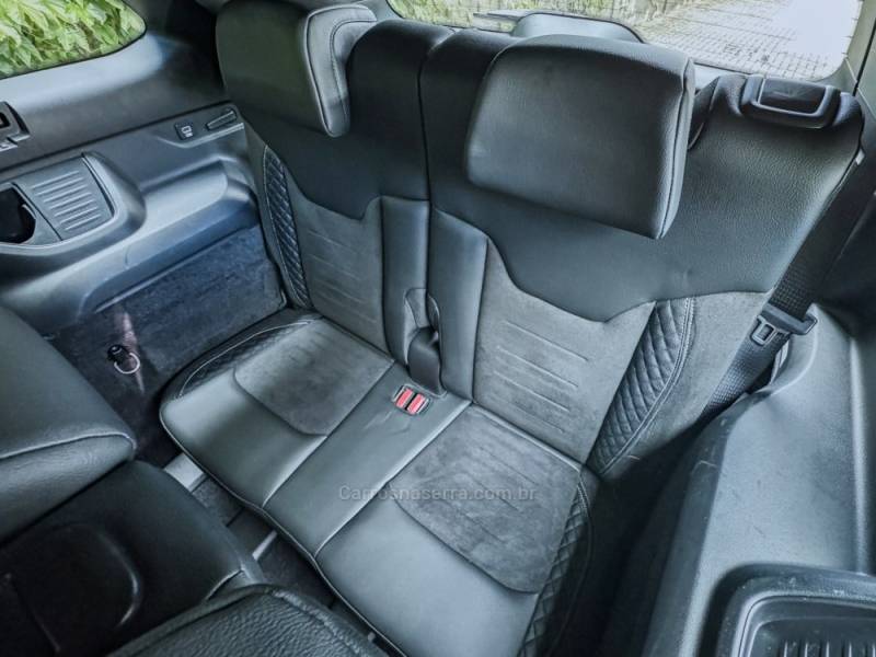 JEEP - COMMANDER - 2024/2025 - Cinza - R$ 243.900,00