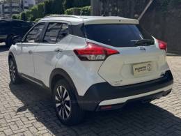 NISSAN - KICKS - 2017/2018 - Branca - R$ 83.900,00