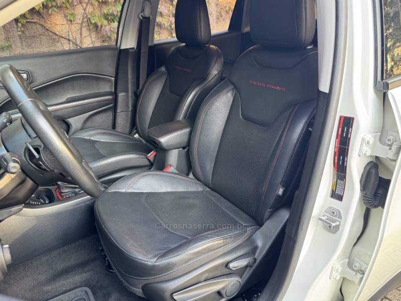 JEEP - COMPASS - 2019/2019 - Branca - R$ 129.900,00