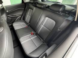 CHEVROLET - TRACKER - 2023/2024 - Branca - R$ 114.900,00