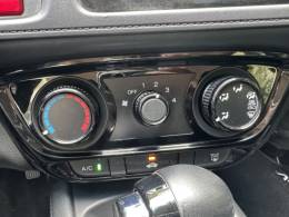 HONDA - HR-V - 2016/2016 - Cinza - R$ 85.900,00