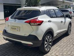 NISSAN - KICKS - 2017/2018 - Branca - R$ 83.900,00