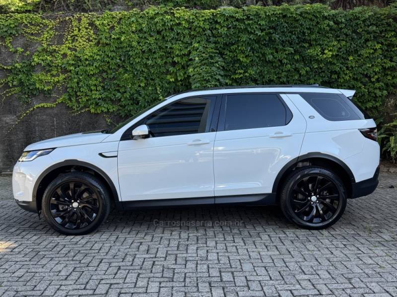 LAND ROVER - DISCOVERY SPORT - 2022/2023 - Branca - R$ 267.000,00