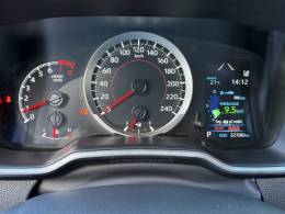 TOYOTA - COROLLA - 2022/2023 - Prata - R$ 135.000,00