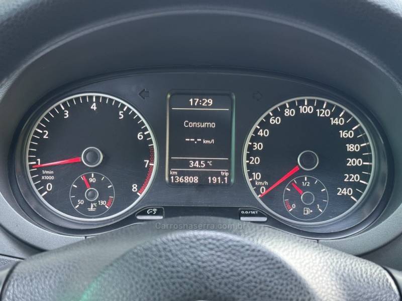 VOLKSWAGEN - SPACE CROSS - 2013/2014 - Preta - R$ 49.900,00