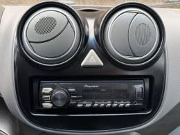 FIAT - PALIO - 2015/2015 - Preta - R$ 39.900,00