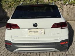 VOLKSWAGEN - TAOS - 2024/2024 - Branca - R$ 185.900,00