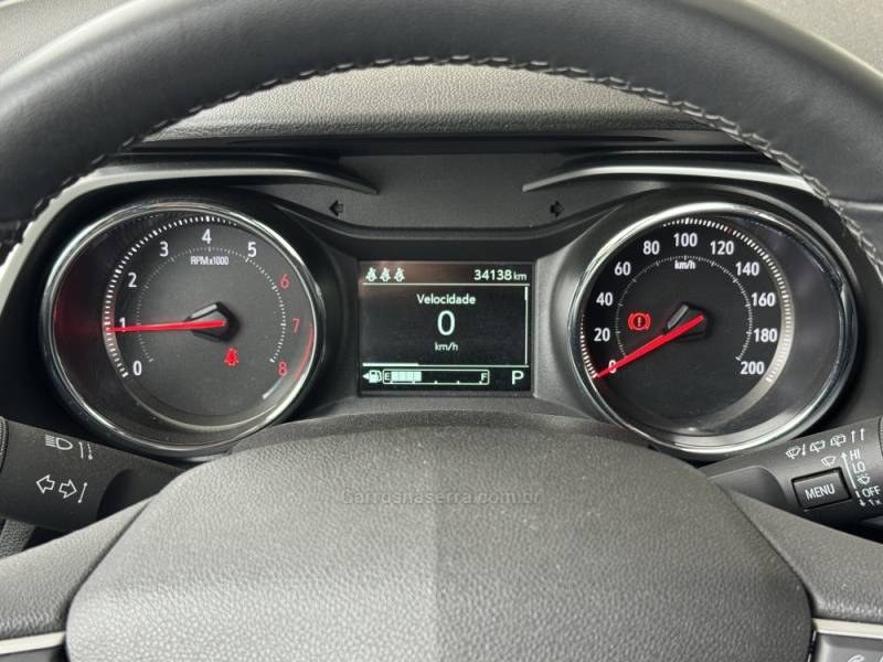 CHEVROLET - TRACKER - 2023/2024 - Branca - R$ 114.900,00