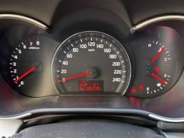 KIA MOTORS - SORENTO - 2014/2015 - Branca - R$ 78.900,00