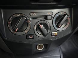 NISSAN - LIVINA - 2010/2011 - Prata - R$ 33.900,00