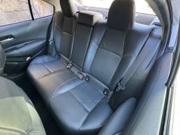 TOYOTA - COROLLA - 2022/2023 - Prata - R$ 135.000,00