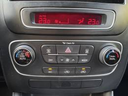 KIA MOTORS - SORENTO - 2014/2015 - Branca - R$ 78.900,00