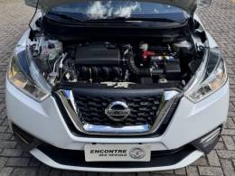 NISSAN - KICKS - 2017/2018 - Branca - R$ 83.900,00