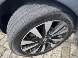 NISSAN - KICKS - 2017/2018 - Branca - R$ 83.900,00