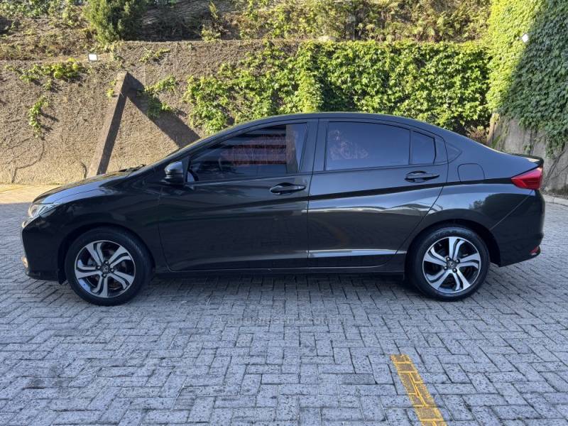 HONDA - CITY - 2014/2015 - Marrom - R$ 62.900,00
