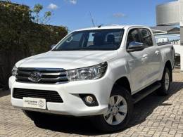 TOYOTA - HILUX - 2018/2018 - Branca - R$ 189.900,00