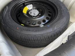 NISSAN - KICKS - 2017/2018 - Branca - R$ 83.900,00