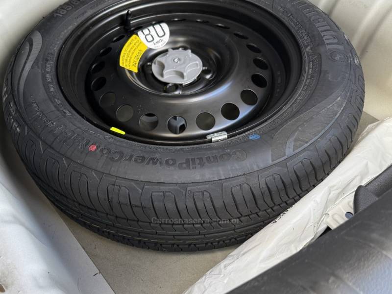 NISSAN - KICKS - 2017/2018 - Branca - R$ 83.900,00