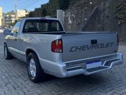 CHEVROLET - S10 - 1997/1998 - Prata - R$ 65.000,00