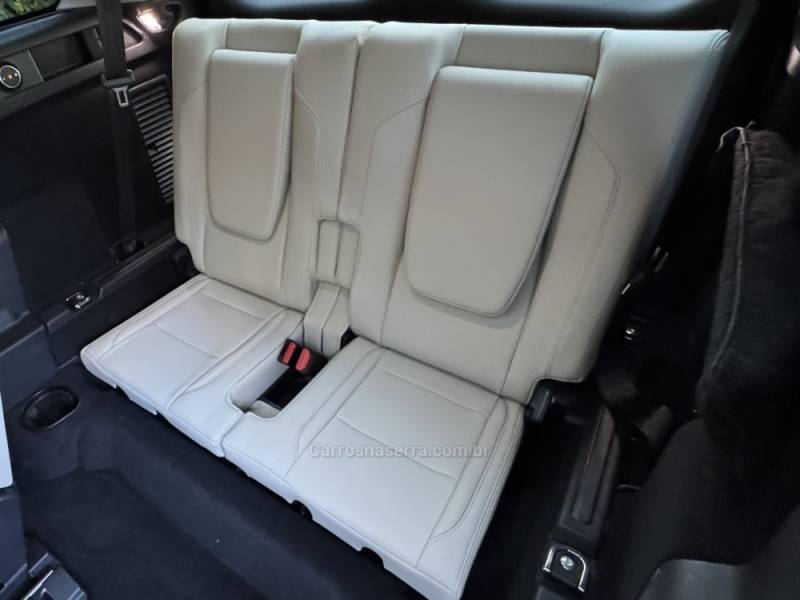 LAND ROVER - DISCOVERY SPORT - 2022/2023 - Branca - R$ 267.000,00