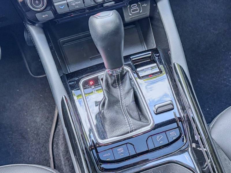 JEEP - COMMANDER - 2024/2025 - Cinza - R$ 243.900,00